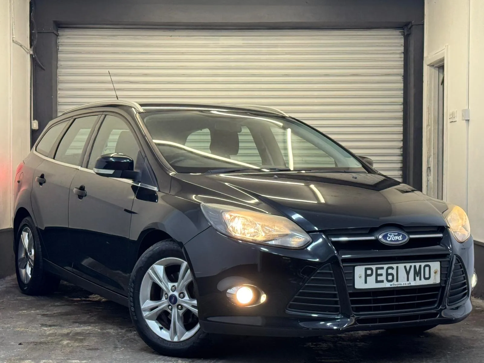 2011 Ford Focus, photo 2 of 29