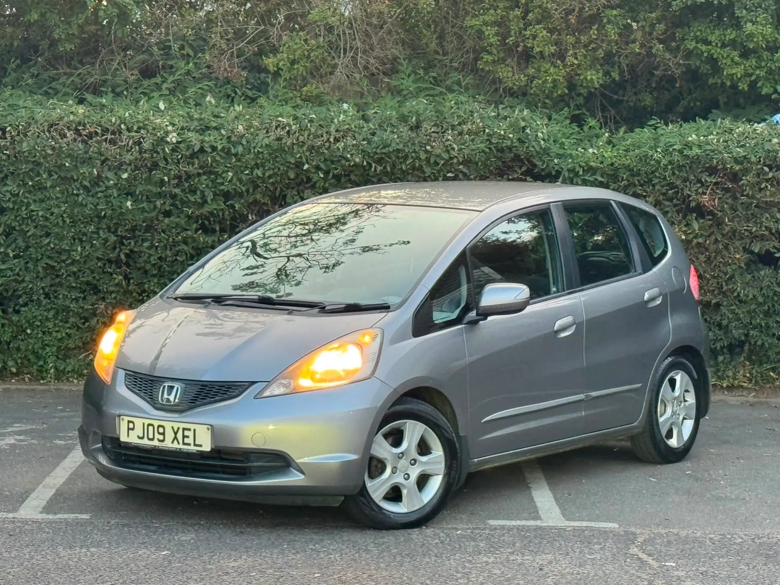 2009 Honda Jazz, photo 2 of 17