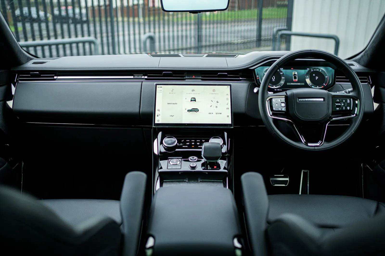 Range Rover Sport dashboard, touchscreen and centre console in black
