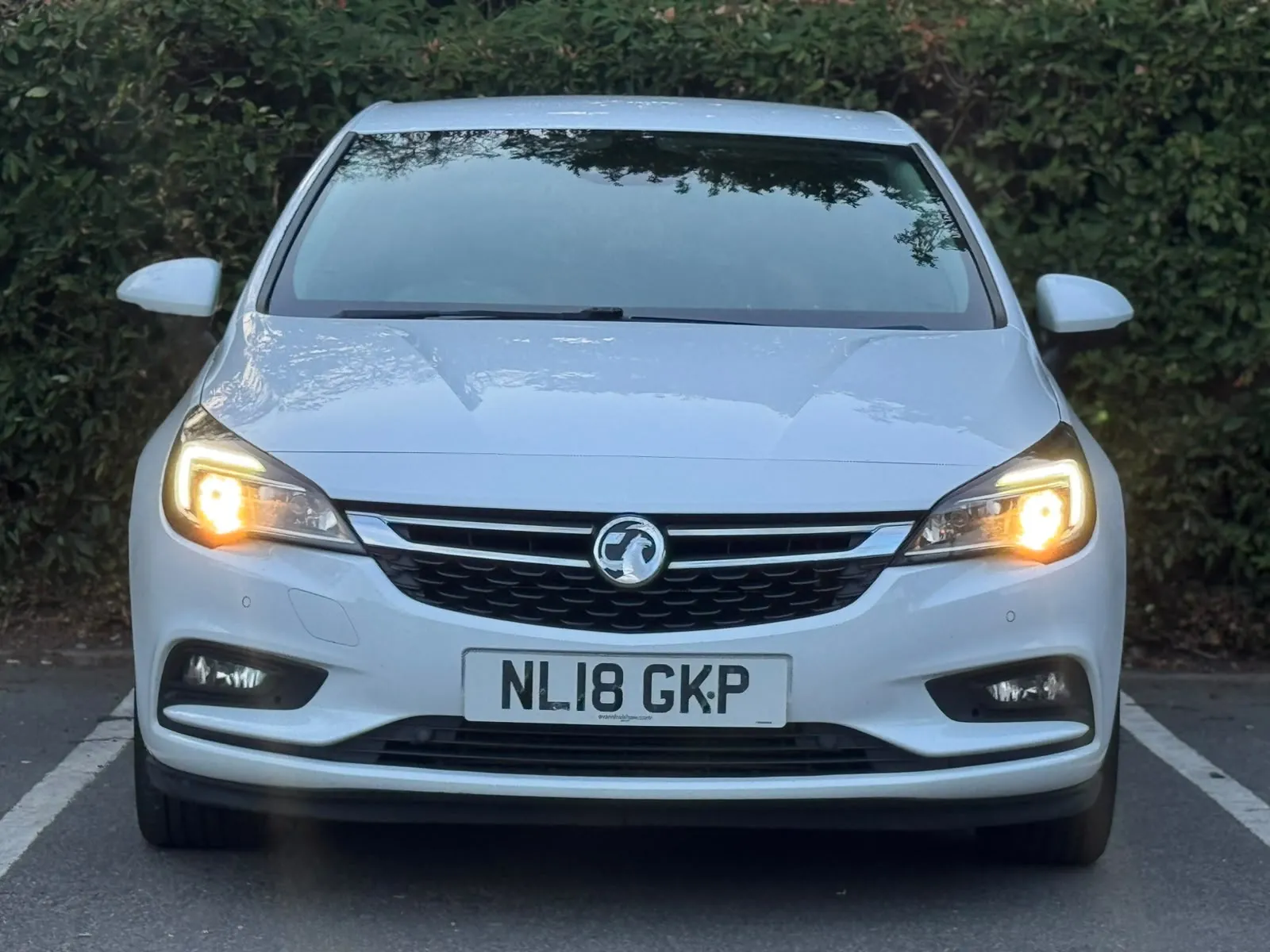 2018 Vauxhall Astra, photo 10 of 34